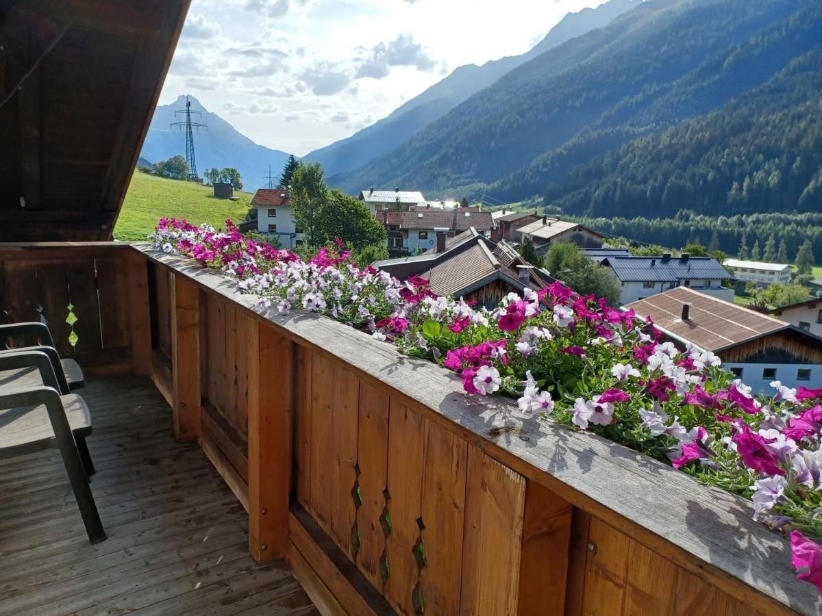 Gsoerhof Apartment Sankt Anton am Arlberg Bagian luar foto